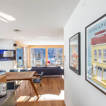 New Modern 4br With Mountain Views In Villa Davos