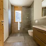 New Modern 4br With Mountain Views In ヴィラ ダヴォス・プラッツ