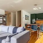 ヴィラ New Modern 4br With Mountain Views In ダヴォス・プラッツ