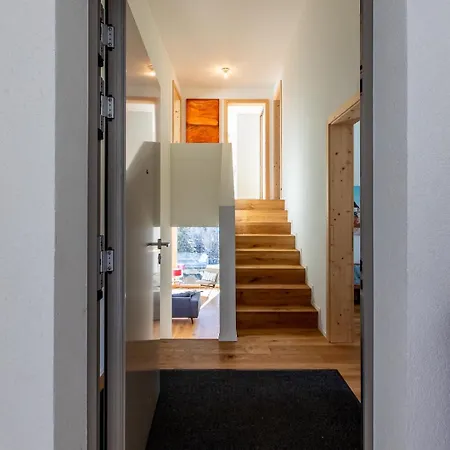 Villa New Modern 4br With Mountain Views In