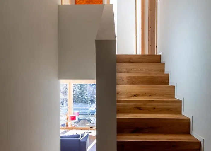 New Modern 4br With Mountain Views In Villa