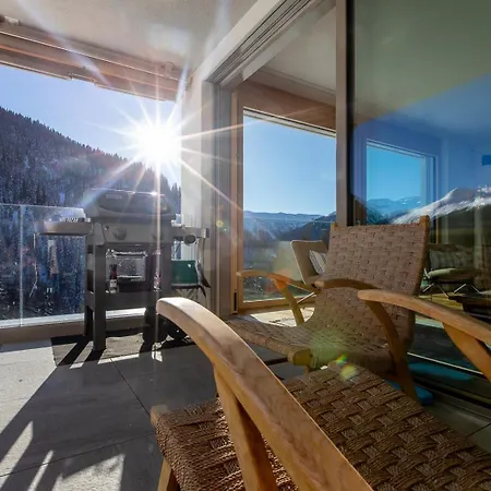 Willa New Modern 4br With Mountain Views In