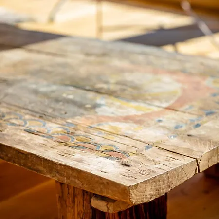 New Modern 4br With Mountain Views In Willa