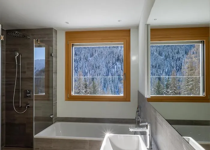 Villa New Modern 4br With Mountain Views In Ostrava